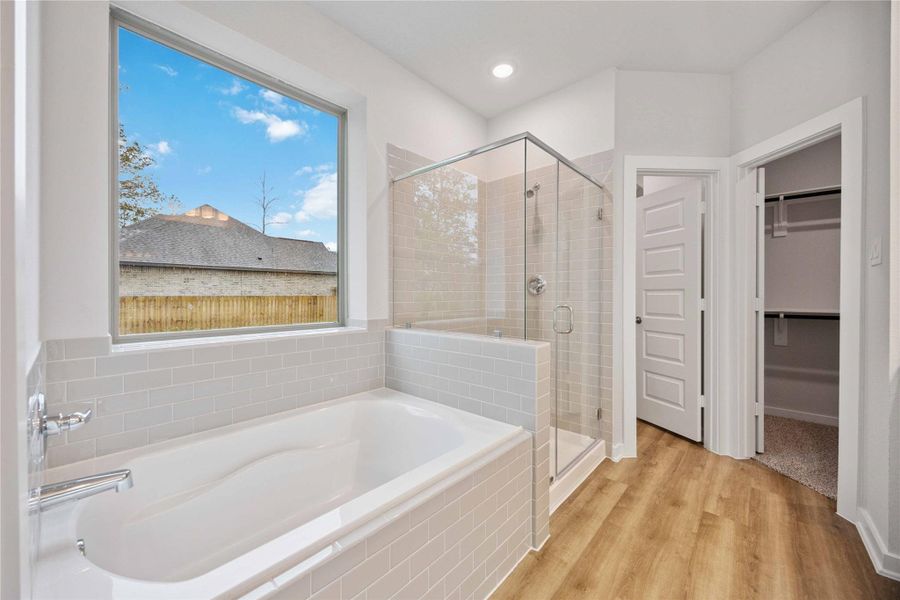 Furnished interior view inside a new home in Deer Pines, Conroe (Image 7).