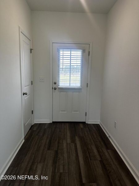 Spacious, unfurnished interior of a new home in , Palm Coast (Image 7).