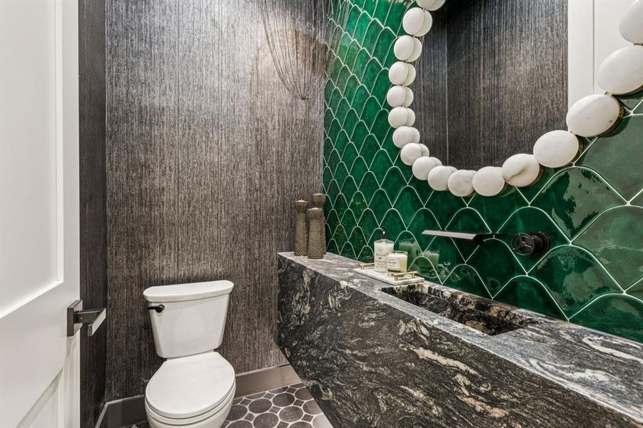 Furnished interior view inside a new home in , Dallas (Image 35). Furnished interior view inside a new home in , Dallas (Image 35).