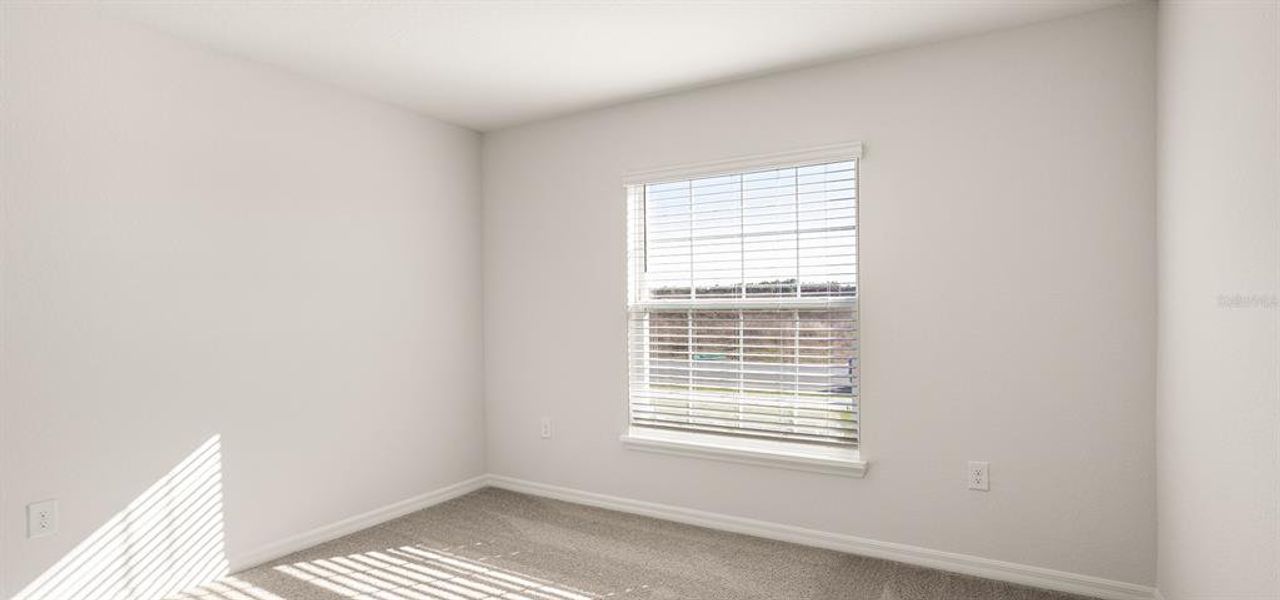 Spacious, unfurnished interior of a new home in Bennah Oaks, Belleview (Image 17).