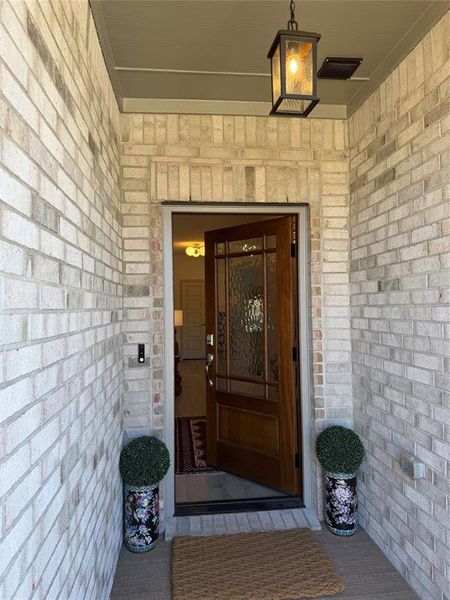 Gorgeous Front Door. This Move-In Ready Gem is Simply Waiting for You! Gorgeous Front Door. This Move-In Ready Gem is Simply Waiting for You!