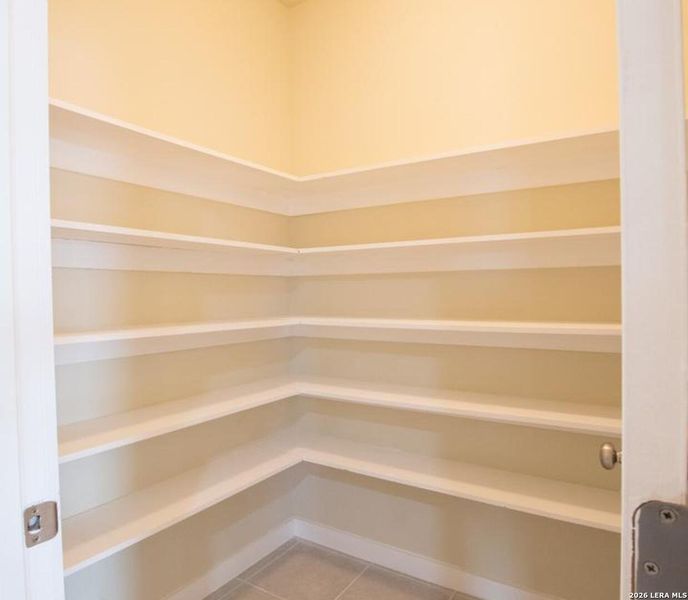 Spacious, unfurnished interior of a new home in , New Braunfels (Image 23).