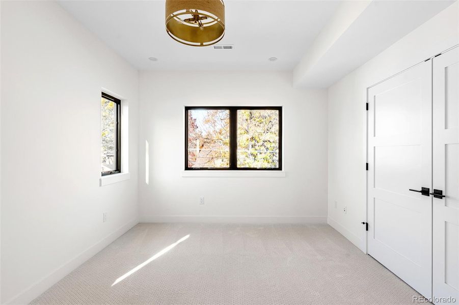 Spacious, unfurnished interior of a new home in , Denver (Image 25).