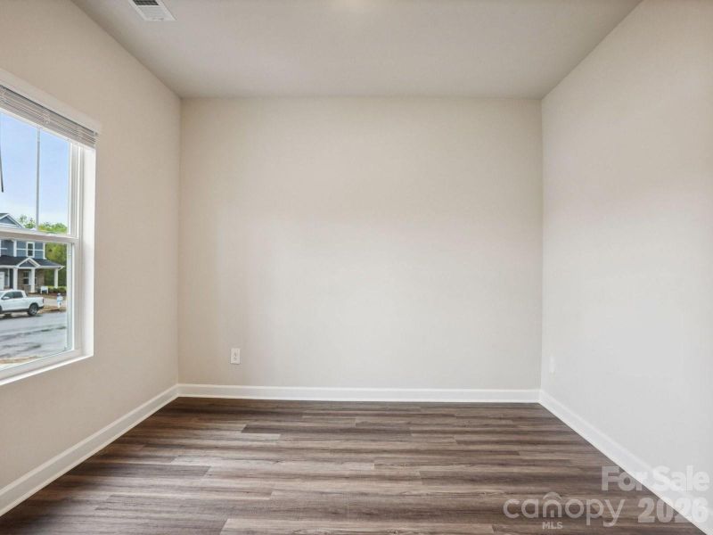 Photo is not of the actual home, but is an inspirational photo of builder’s model home and may depict options, furnishings, and/or decorator features that are not included Photo is not of the actual home, but is an inspirational photo of builder’s model home and may depict options, furnishings, and/or decorator features that are not included