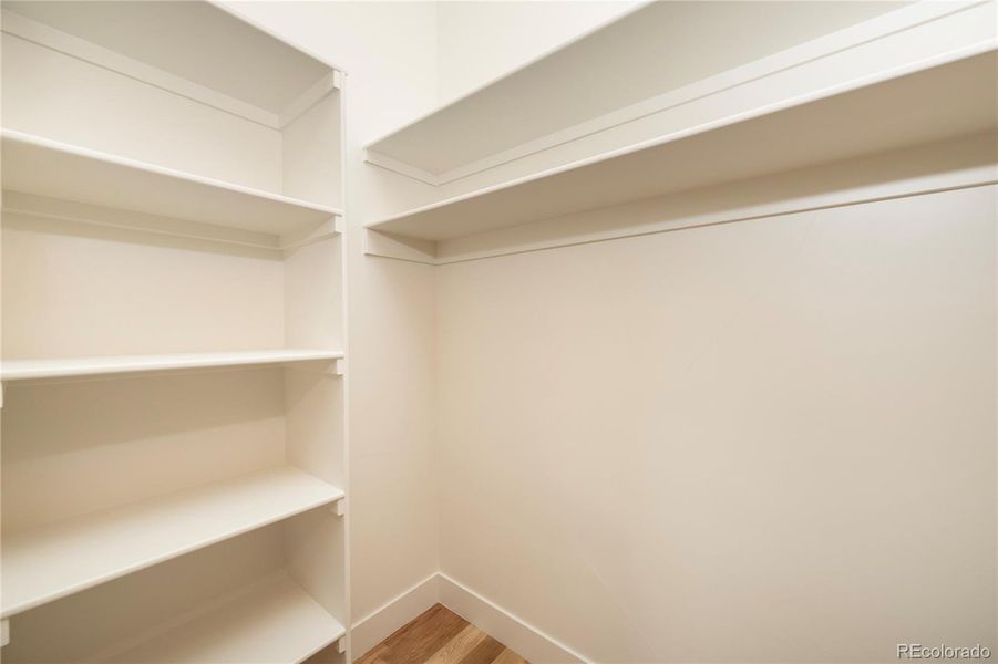 Image 47 of a home in .