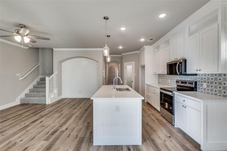 Furnished interior view inside a new home in , Lake Dallas (Image 11).