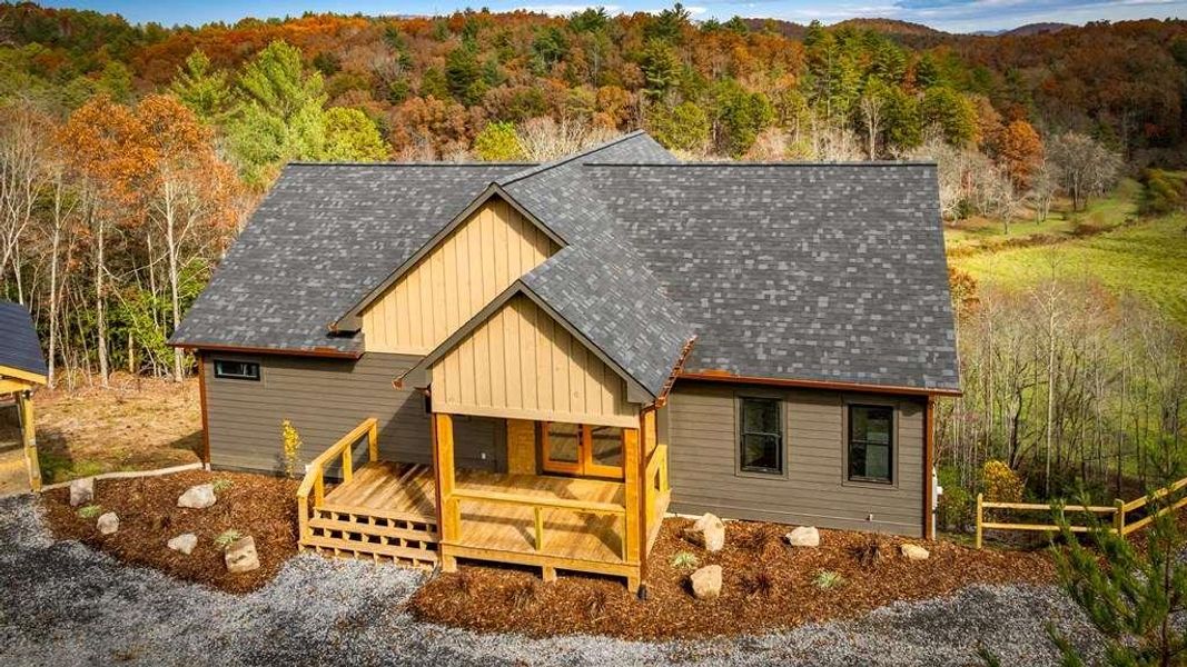 Exterior details and patio area of a home in , Mineral Bluff (Image 38).