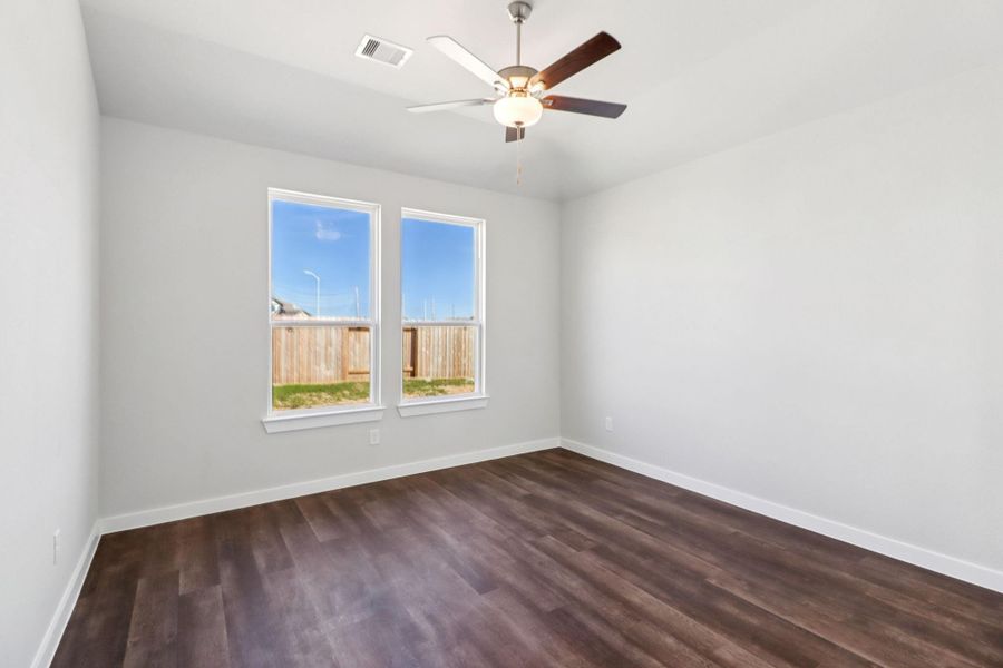 Spacious, unfurnished interior of a new home in Bluestem, Brookshire (Image 27).
