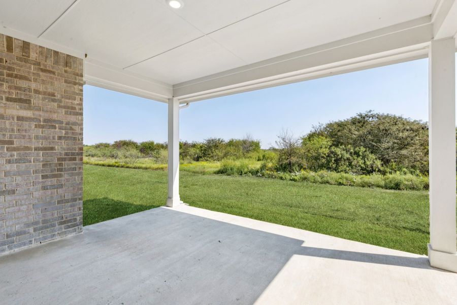 Exterior details and patio area of a home in Ellis Ranch Estates, Waxahachie (Image 4). Exterior details and patio area of a home in Ellis Ranch Estates, Waxahachie (Image 4).