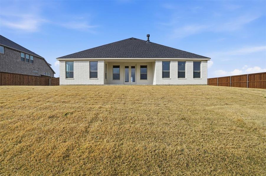 Exterior details and patio area of a home in Wildcat Ridge, Godley (Image 4).