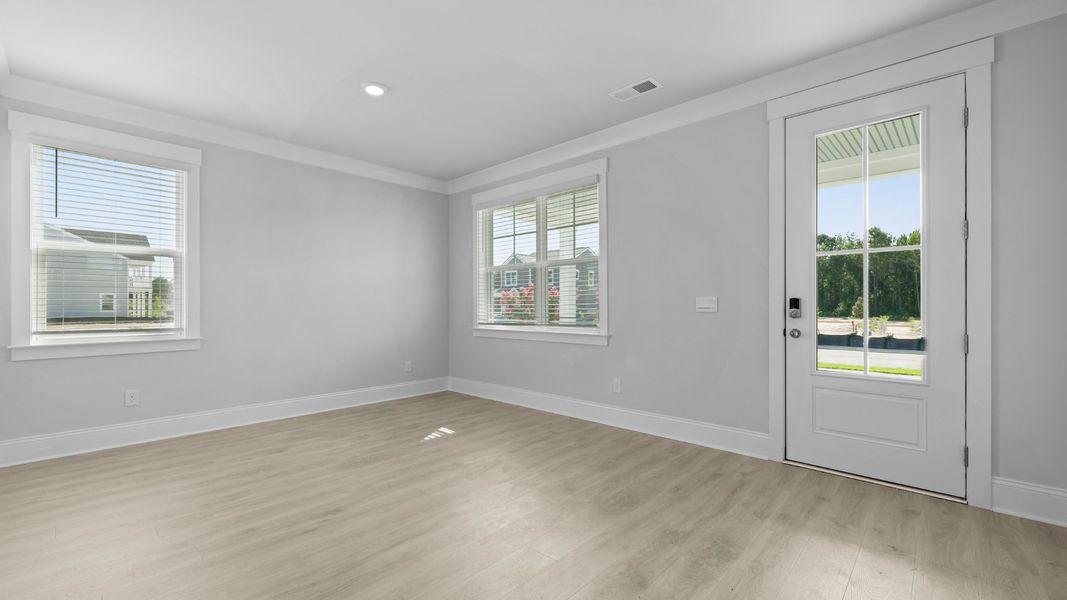 Representative unfurnished interior of a home built from the SPRUCEWOOD by D.R. Horton in Sheep Island, Summerville (Image 12).