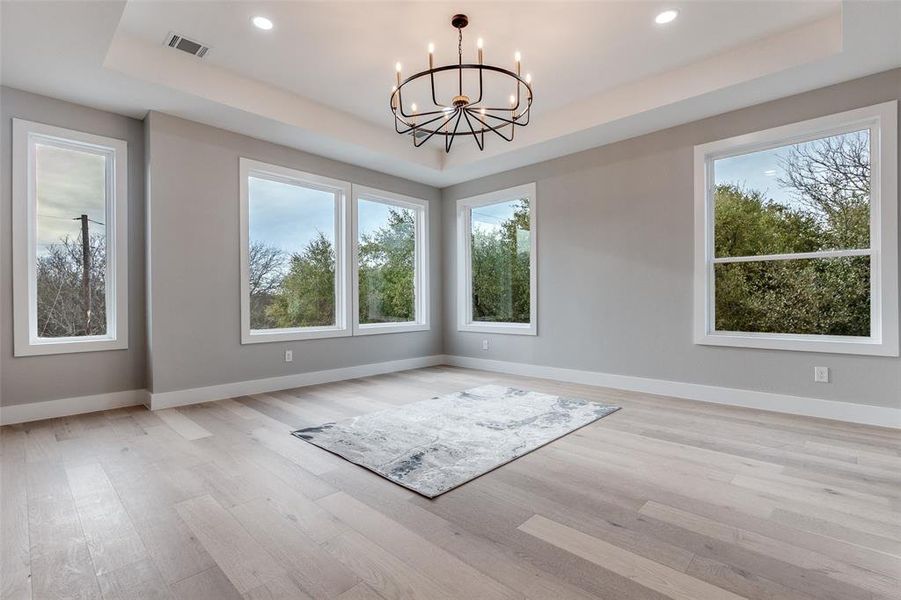 Spacious, unfurnished interior of a new home in , Whitney (Image 33).