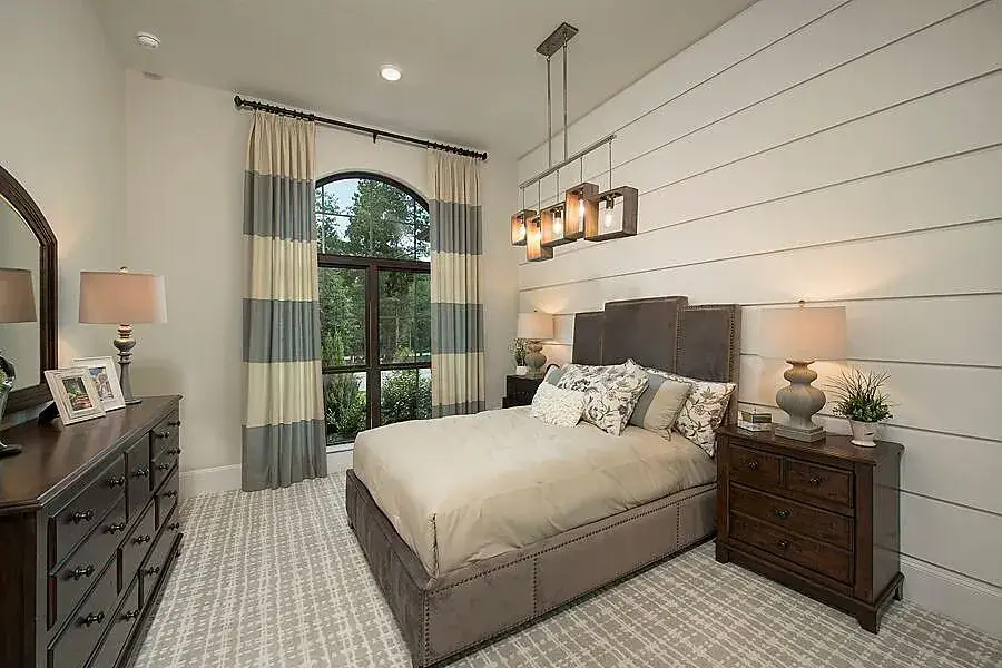 Furnished interior view inside a new home in The Woodlands Hills, Willis (Image 10).