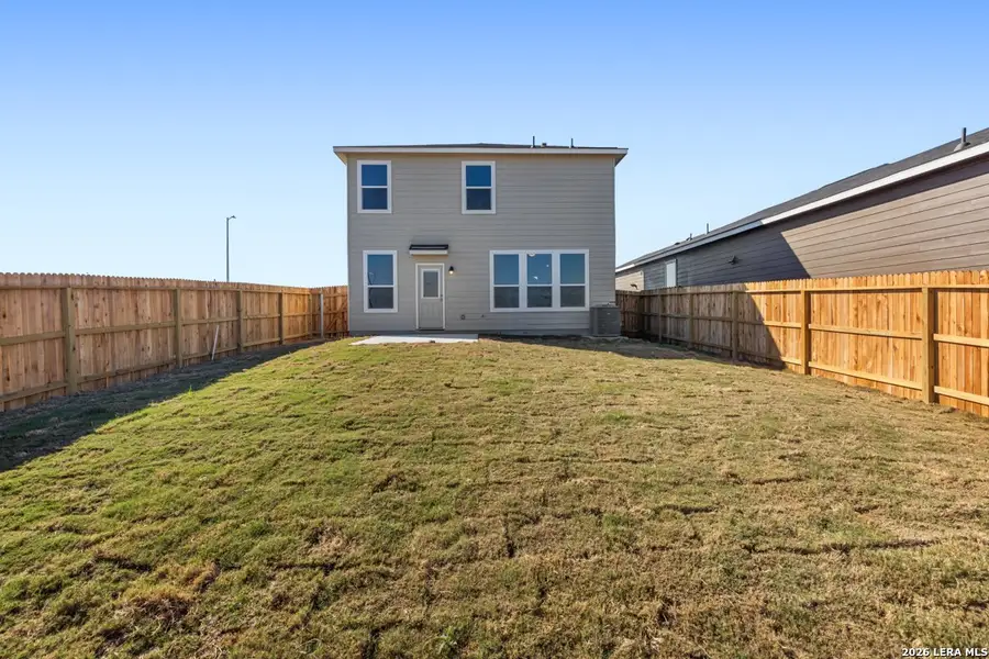 Exterior details and patio area of a home in Punta Verde, Converse (Image 20).