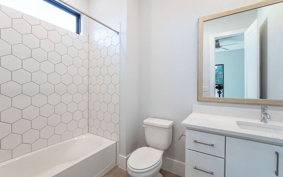 Furnished interior view inside a new home in Preserve at Lakeway, Lakeway (Image 16). Furnished interior view inside a new home in Preserve at Lakeway, Lakeway (Image 16).