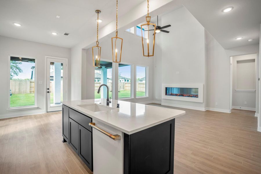 Furnished interior view inside a new home in ARTAVIA, Conroe (Image 12). Furnished interior view inside a new home in ARTAVIA, Conroe (Image 12).