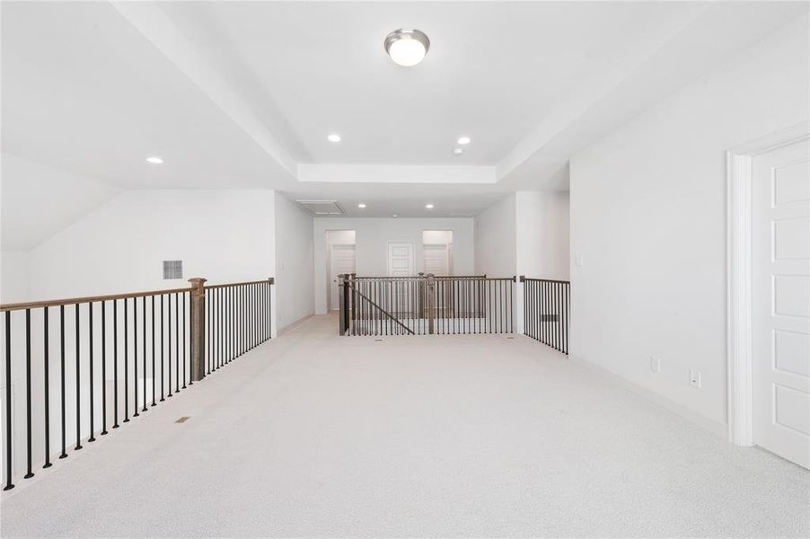 Spacious, unfurnished interior of a new home in The Lakes Of Somercrest 60', Midlothian (Image 18). Spacious, unfurnished interior of a new home in The Lakes Of Somercrest 60', Midlothian (Image 18).