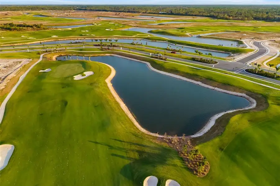 Natural landscape and outdoor views near Calusa Country Club in Lakewood Ranch (Image 53).