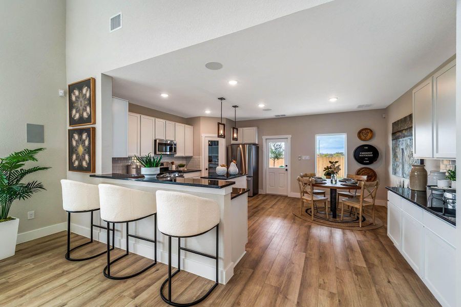 Furnished interior view inside a new home in Steed Landing, Texas City (Image 7).