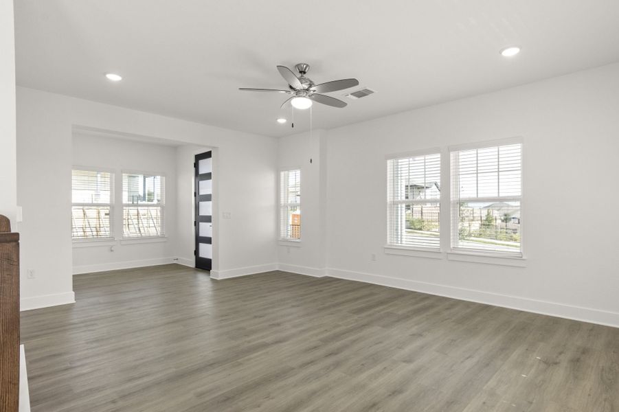 Spacious, unfurnished interior of a new home in Easton Park, Austin (Image 16).