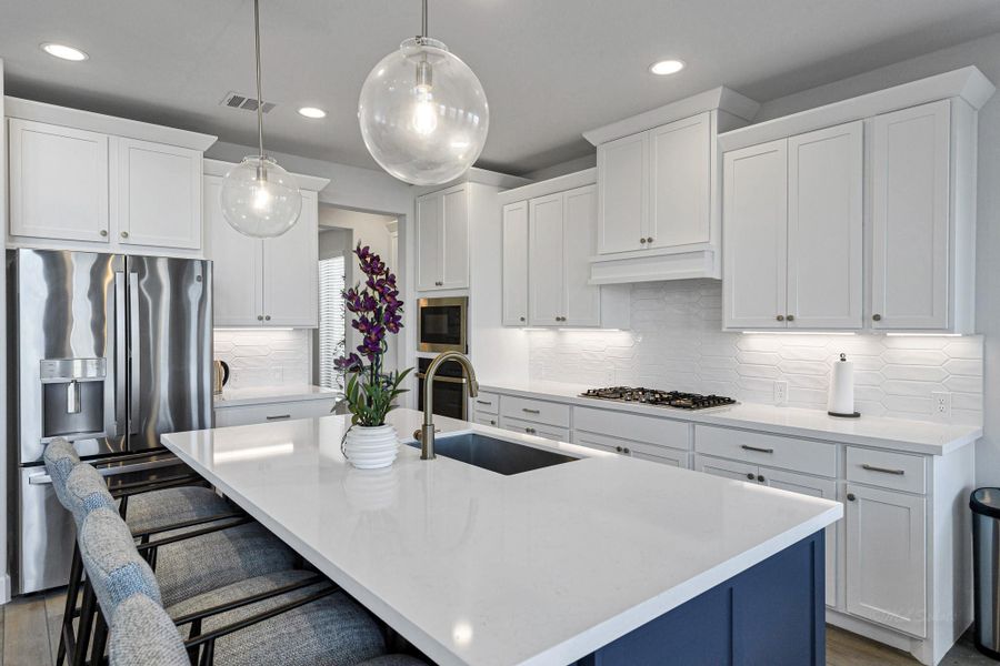 Furnished interior view inside a new home in Cross Creek West 55', Fulshear (Image 19). Furnished interior view inside a new home in Cross Creek West 55', Fulshear (Image 19).