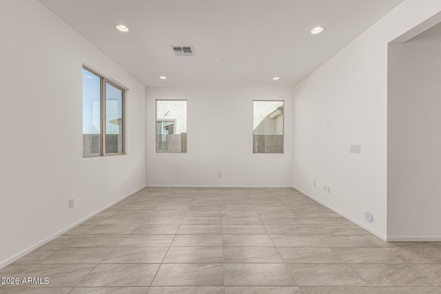 07 - Crescent Moon 46800