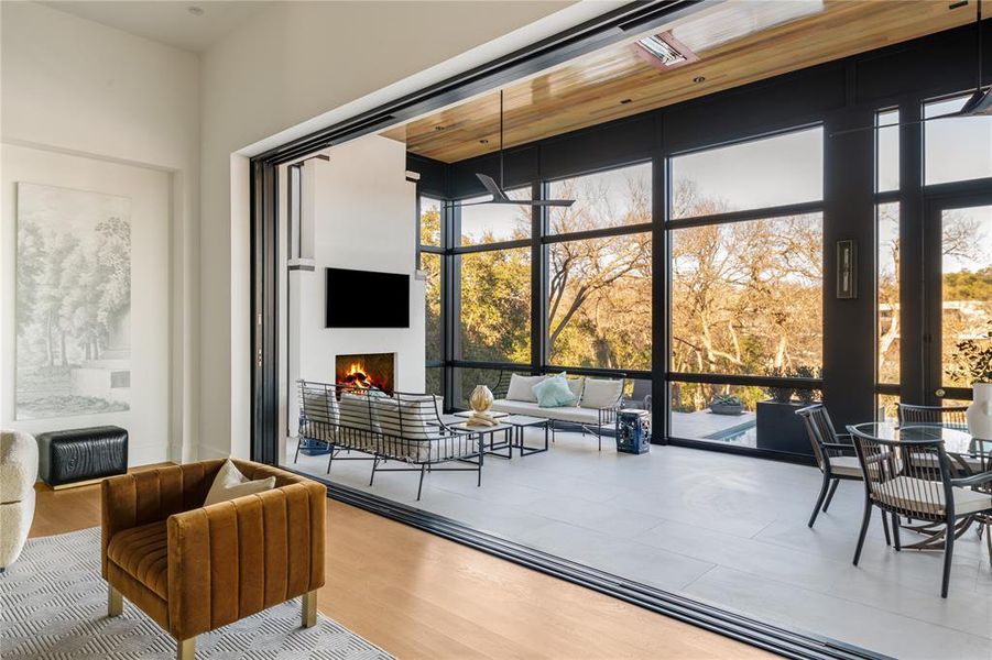 Community amenities in , Dallas (Image 31).