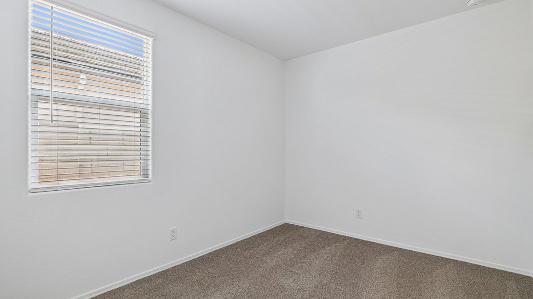 Spacious, unfurnished interior of a new home in Moonlight, Maricopa (Image 27).