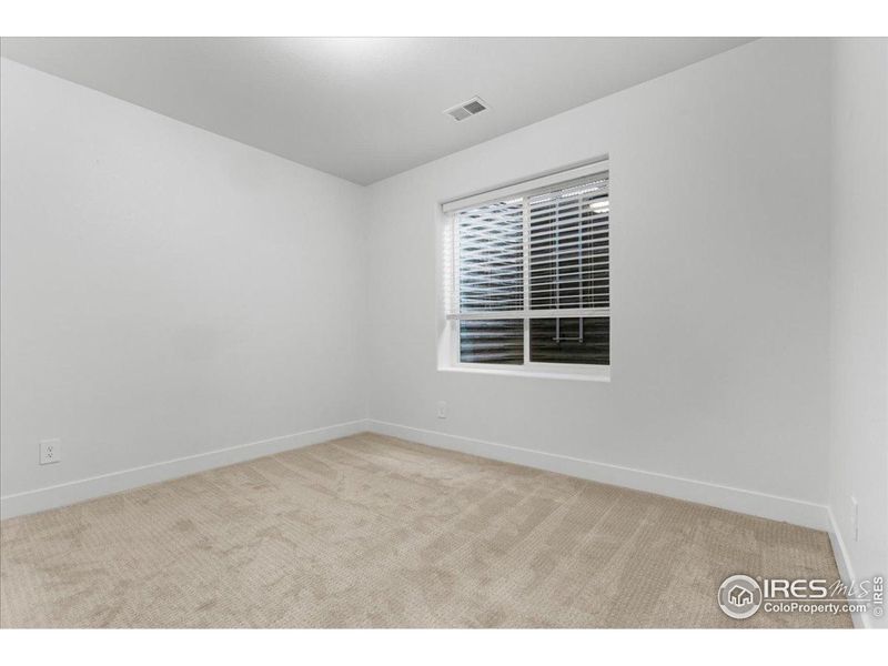 Spacious, unfurnished interior of a new home in , Fort Collins (Image 23).