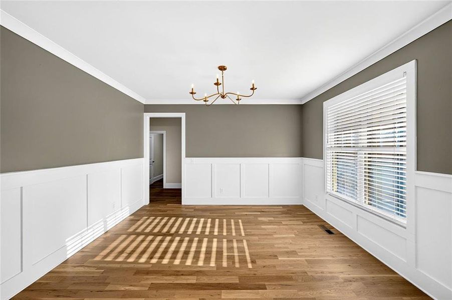 Spacious, unfurnished interior of a new home in , Bishop (Image 65).