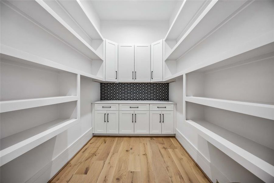 Oversized Pantry Space w/Built-In Shelving