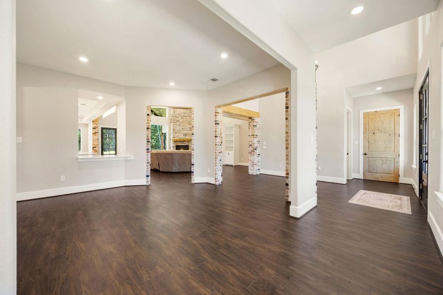 Spacious, unfurnished interior of a new home in , Huntsville (Image 24). Spacious, unfurnished interior of a new home in , Huntsville (Image 24).