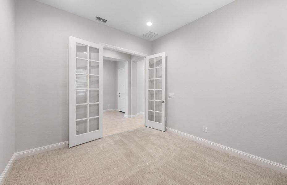 Spacious, unfurnished interior of a new home in Harvest - Enchantment Series, Queen Creek (Image 23). Spacious, unfurnished interior of a new home in Harvest - Enchantment Series, Queen Creek (Image 23).
