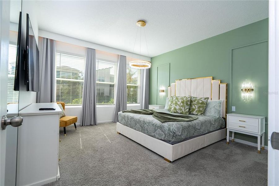 Furnished interior view inside a new home in , Kissimmee (Image 8).