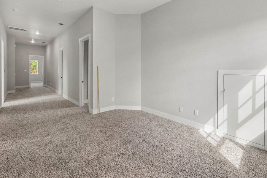Spacious, unfurnished interior of a new home in , Montgomery (Image 16).