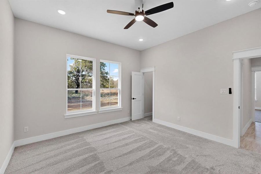 Spacious, unfurnished interior of a new home in , Springtown (Image 34).
