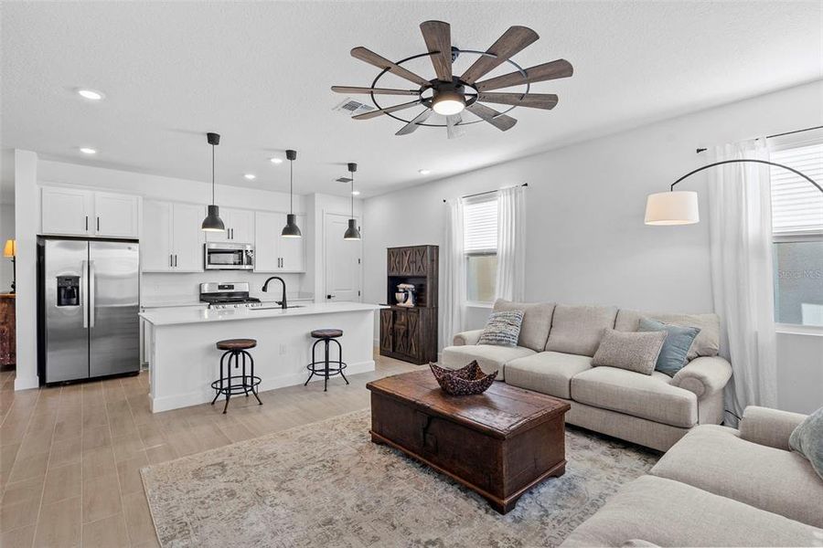 Furnished interior view inside a new home in , Apollo Beach (Image 11).
