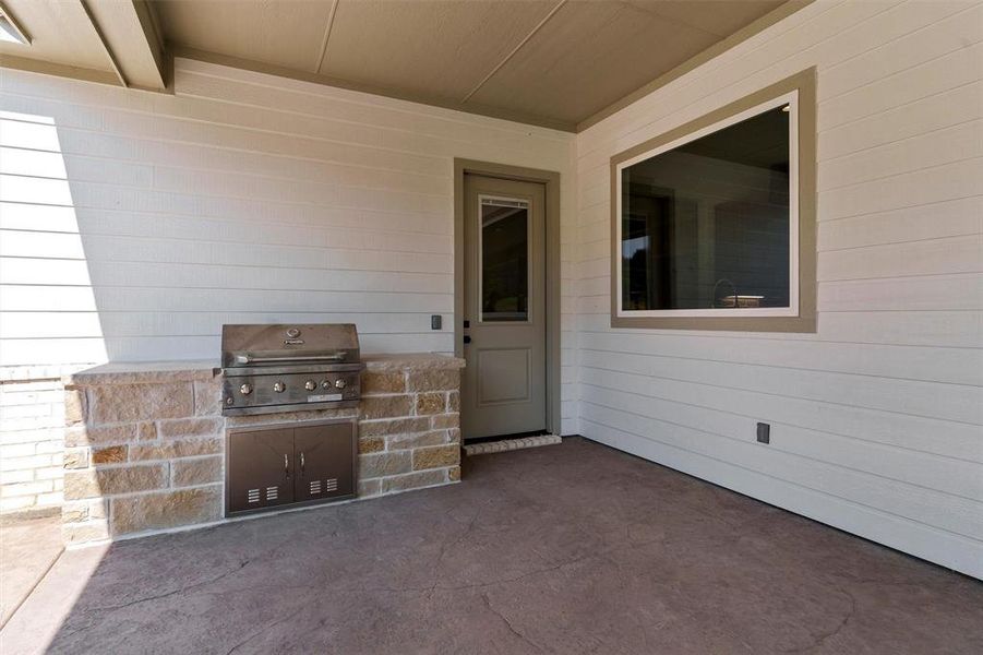 Furnished interior view inside a new home in , Granbury (Image 15). Furnished interior view inside a new home in , Granbury (Image 15).