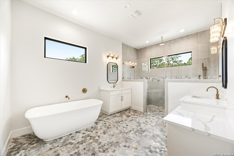 Furnished interior view inside a new home in , Canyon Lake (Image 10).