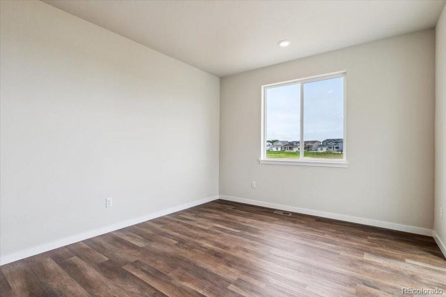 Spacious, unfurnished interior of a new home in Red Barn Meadows, Mead (Image 10).