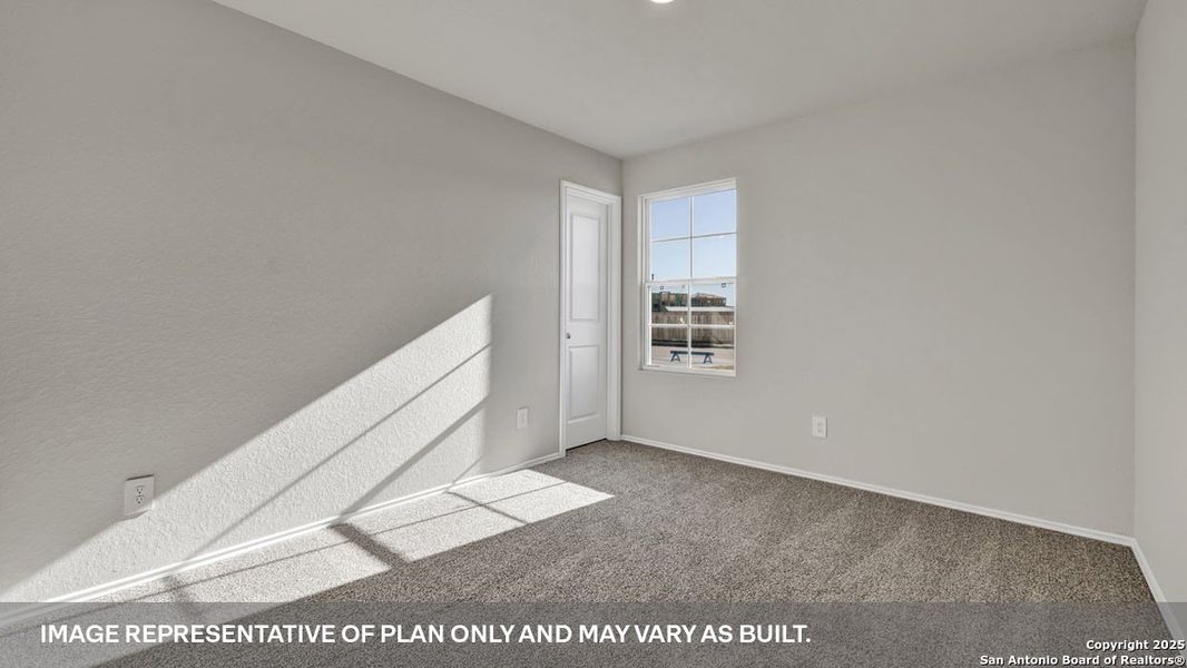 Spacious, unfurnished interior of a new home in Navarro Fields, Seguin (Image 18).