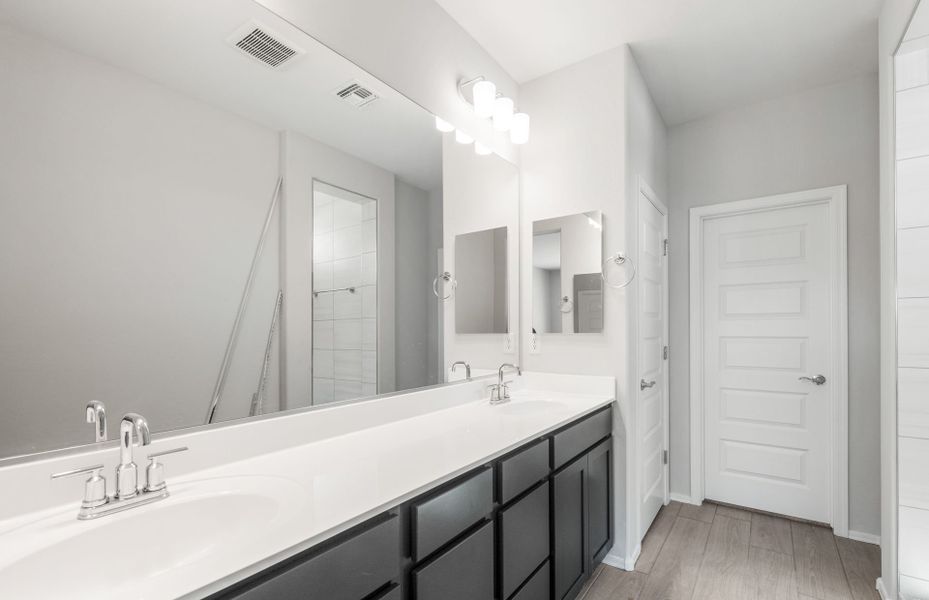 Furnished interior view inside a new home in Parkside at Anthem at Merrill Ranch, Florence (Image 6).