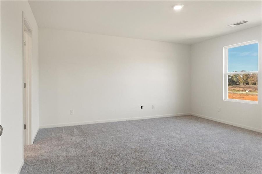 Spacious, unfurnished interior of a new home in The Ridge at Twin Rivers, Covington (Image 8). Spacious, unfurnished interior of a new home in The Ridge at Twin Rivers, Covington (Image 8).
