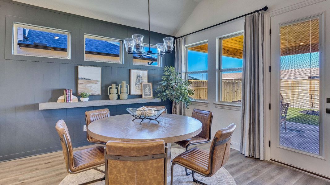 Model home photos of similar floorplans, not pictures of actual home. Model home photos of similar floorplans, not pictures of actual home.