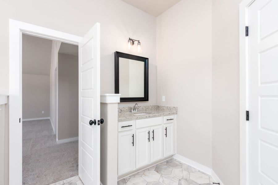 Pictures are of a similar floorplan that was built previously. Representation ONLY. Buyer/Buyer's Agent to verify selections. Pictures are of a similar floorplan that was built previously. Representation ONLY. Buyer/Buyer's Agent to verify selections.