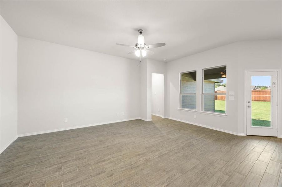 501 Pebble- Living Room-1 501 Pebble- Living Room-1