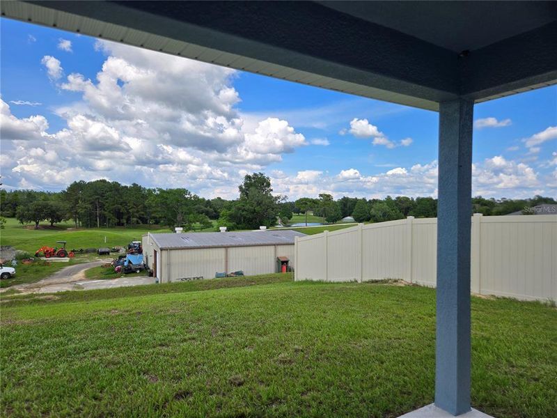 covered lanai on golf course