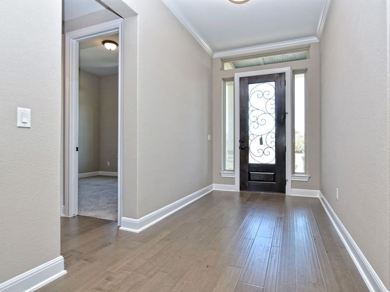Representative unfurnished interior of a home built from the Catalina by Giddens Homes in Clearwater Ranch, Liberty Hill (Image 21).