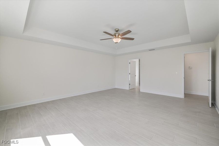 Spacious, unfurnished interior of a new home in Cape Coral, Cape Coral (Image 24). Spacious, unfurnished interior of a new home in Cape Coral, Cape Coral (Image 24).