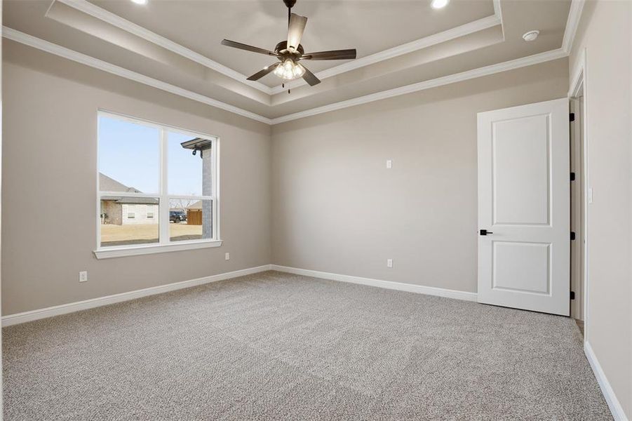 Spacious, unfurnished interior of a new home in , Granbury (Image 31). Spacious, unfurnished interior of a new home in , Granbury (Image 31).